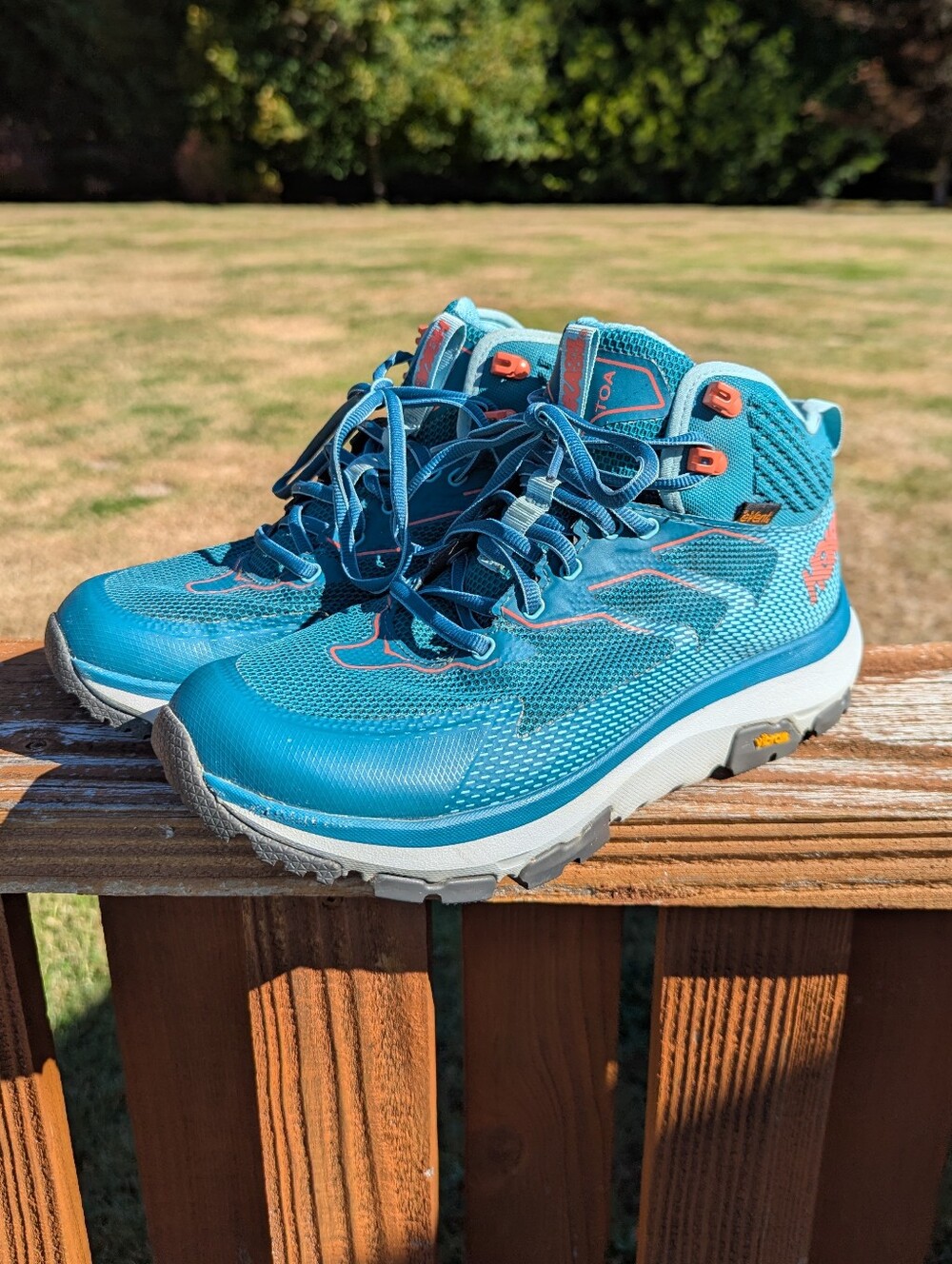Hoka One One Sky Toa US 8.5 Aqua Haze Vibram Hiking Trail Running Shoes eVent